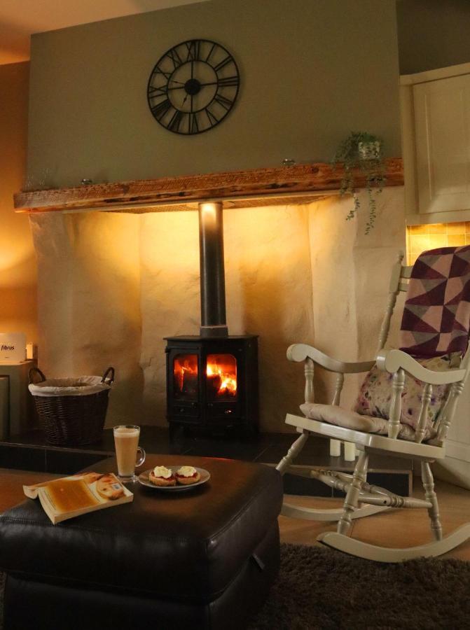 Kingarrow Cottage Omagh Eksteriør billede
